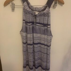 Peep tank top never been worn